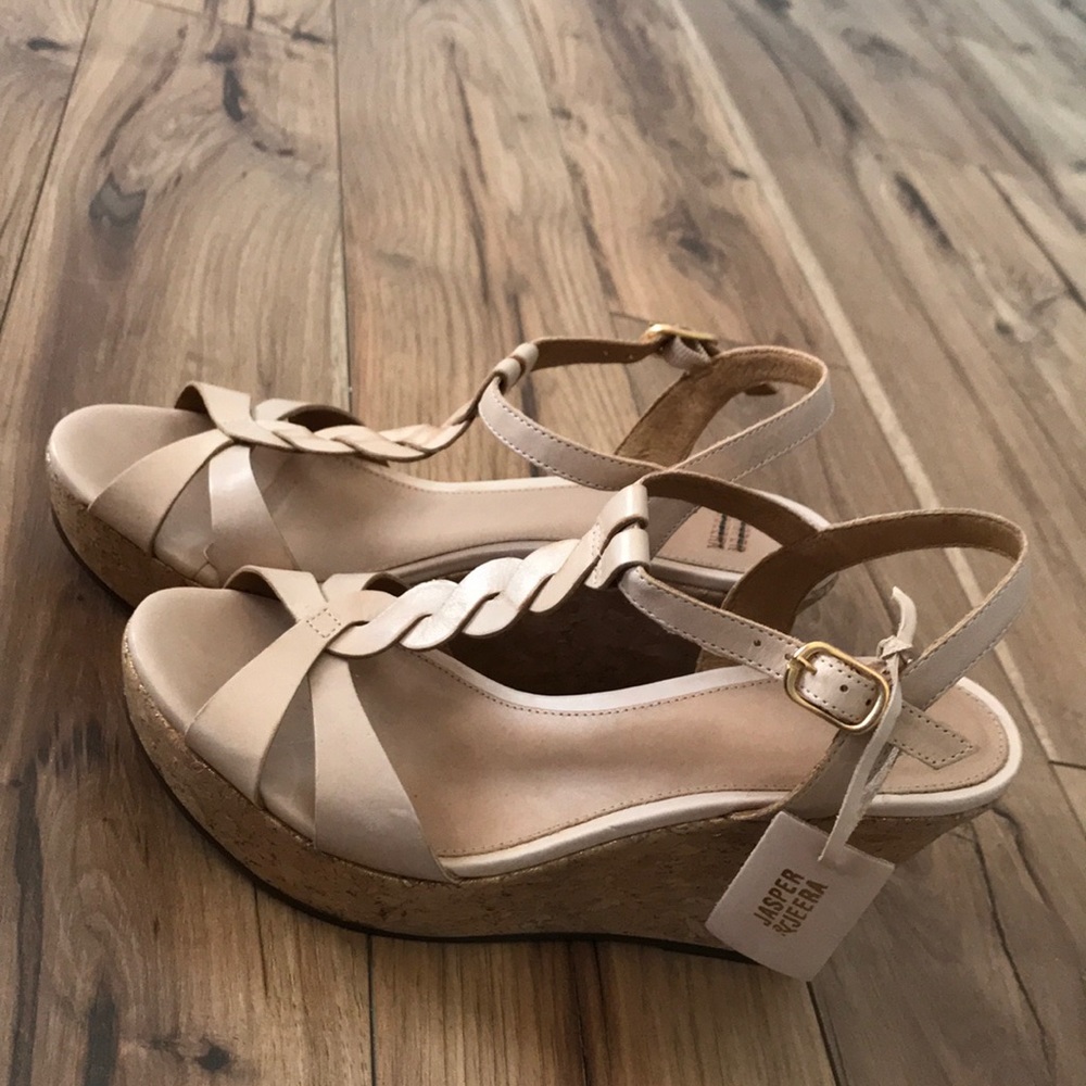 NWT Anthropologie Jasper & Jeera sandals 8